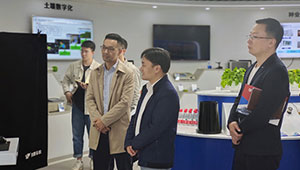 拱墅区区委常委张建明一行莅临托普云农考察调研