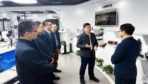 广西农村投资集团有限公司党委书记、董事长廖应灿一行莅临托普云农调研参观