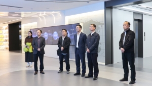 中国农业技术推广协会会长谢建华一行莅临托普云农调研